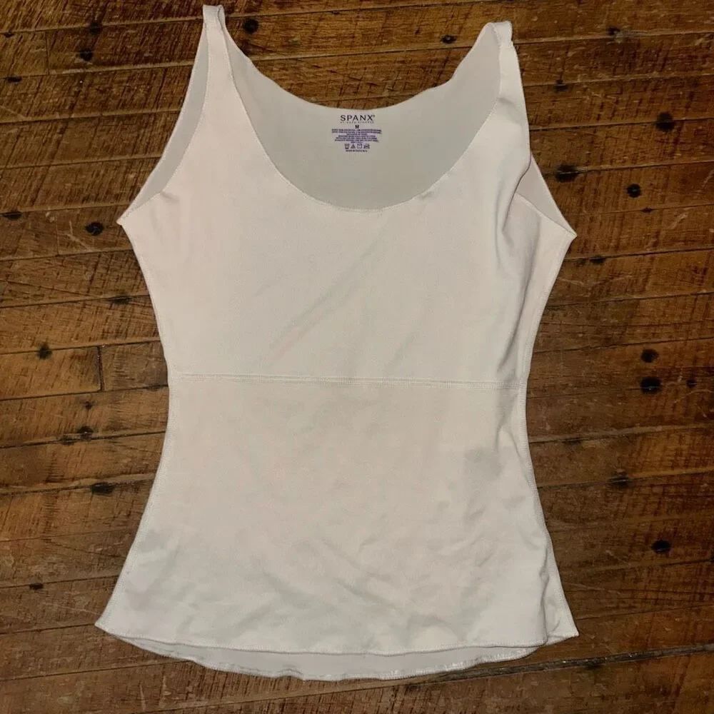 Spanx shapewear white scoop neck M cami